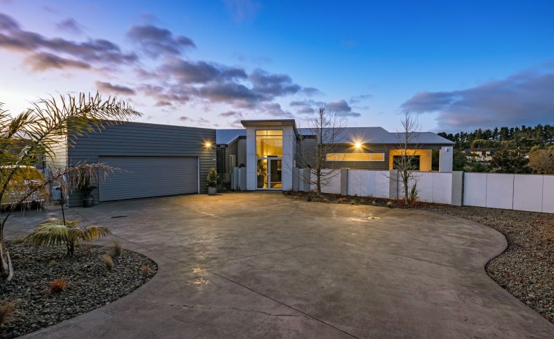  at 56 Cashmere Drive, Fitzherbert, Palmerston North