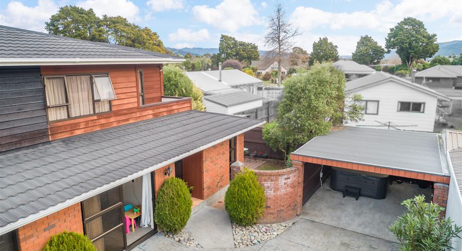  at 5 California Drive, Totara Park, Upper Hutt