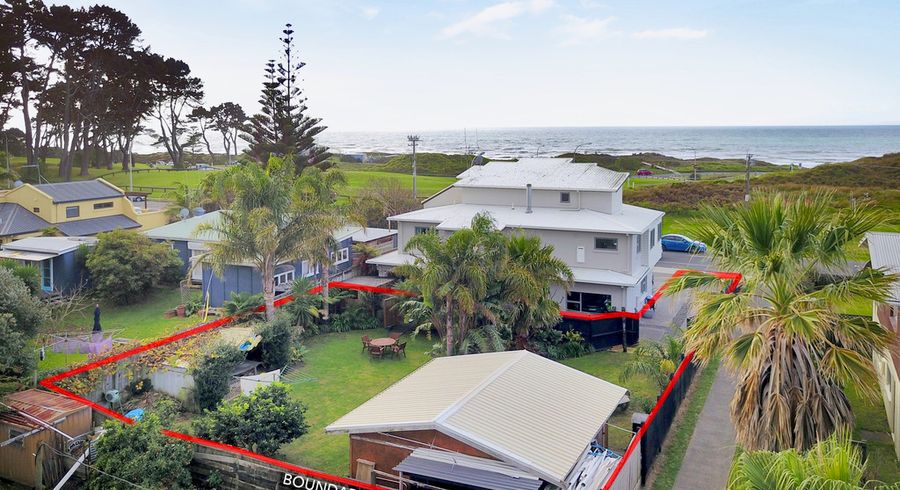  at 570B Papamoa Beach Road, Papamoa Beach, Papamoa