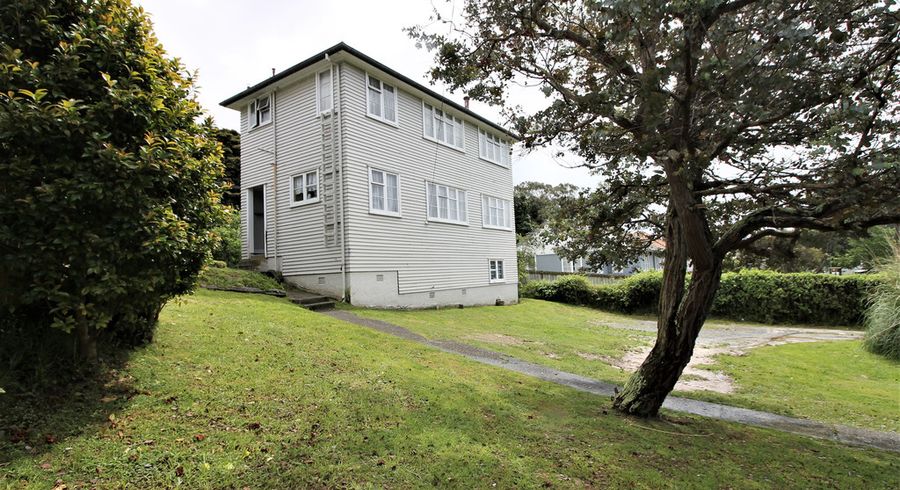  at 74 Mungavin Avenue, Ranui, Porirua