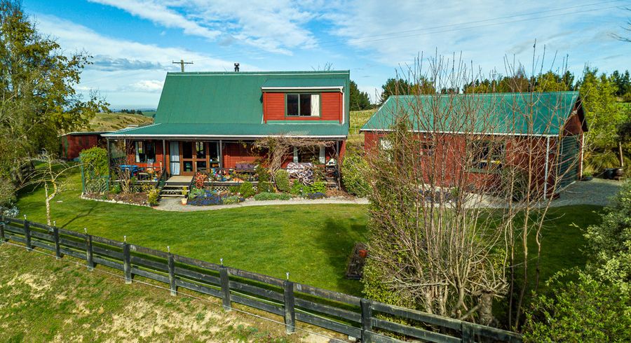  at 198 Gays Pass Road, Totara Valley