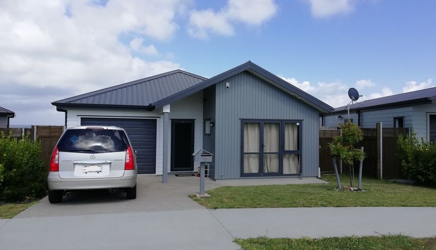  at 33 Barcliff Terrace, Gulf Harbour, Whangaparaoa