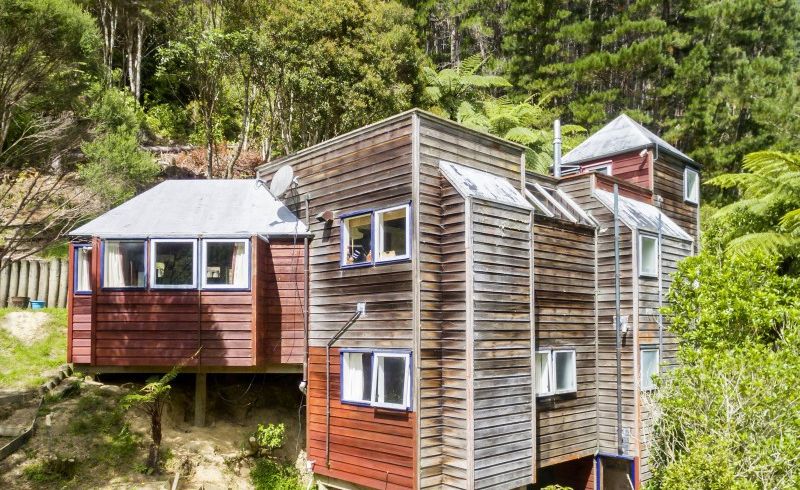  at 169 Pinehaven Road, Pinehaven, Upper Hutt