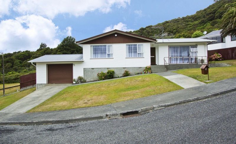  at 9 Northcote Street, Wainuiomata, Lower Hutt