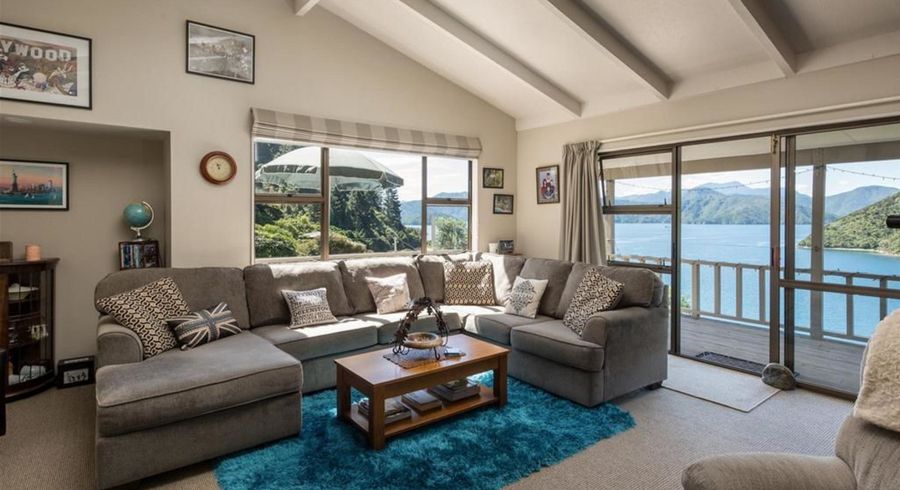  at 424 Port Underwood Road, Whatamango Bay, Picton