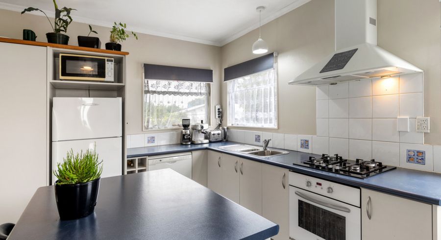  at 136 Budge Street, Riversdale, Blenheim