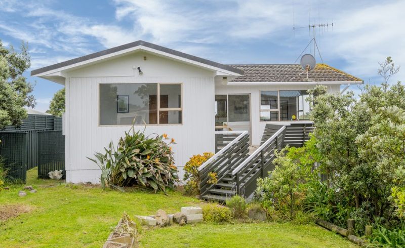  at 11 Moana Street, Otaki Beach, Otaki