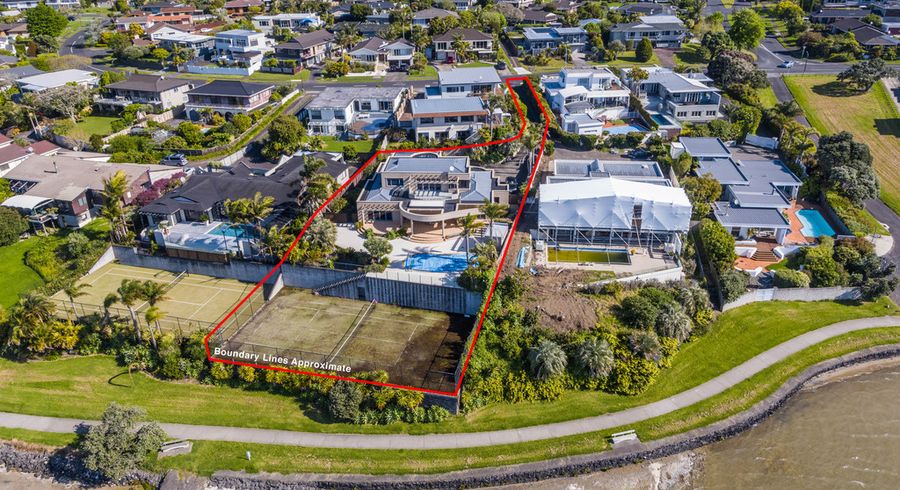  at 104 Bramley Drive, Farm Cove, Auckland
