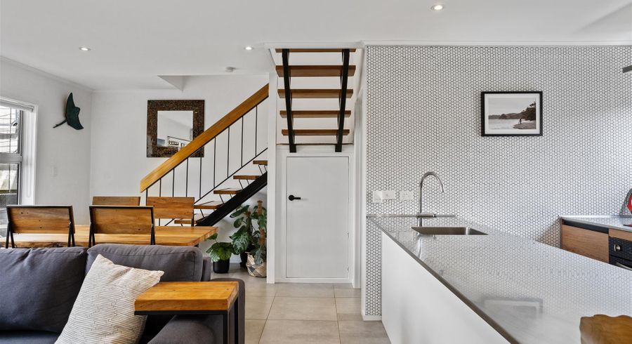  at 3/151 Blockhouse Bay Road, Avondale, Auckland