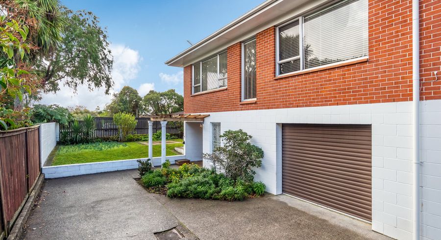  at 4/79 Lambeth Road, Sandringham, Auckland