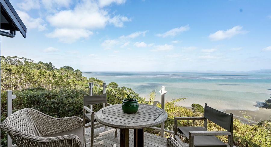  at 39F Cape Horn Road, Mount Roskill, Auckland