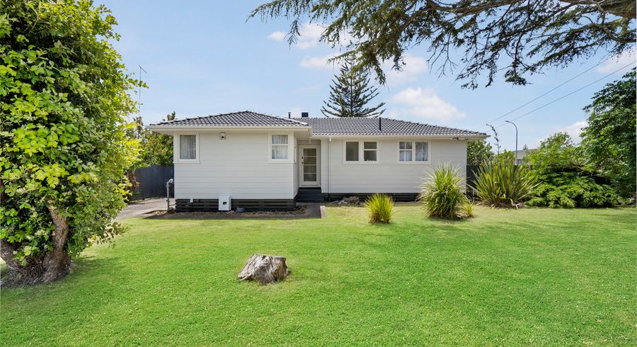  at 31 Henwood Road, Mangere East, Auckland