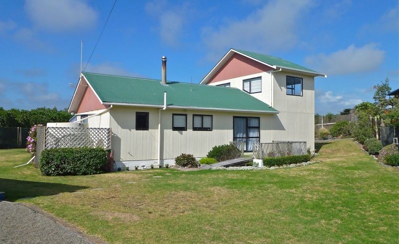  at 1 Gawler Street, Te Horo Beach