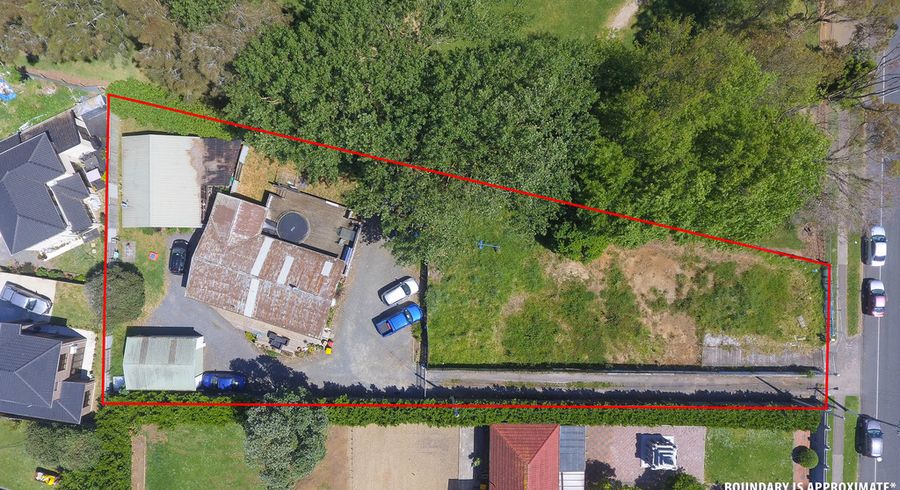  at 32A Hain Avenue, Mangere East, Auckland