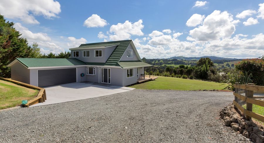  at 200 Gray Road, Kamo
