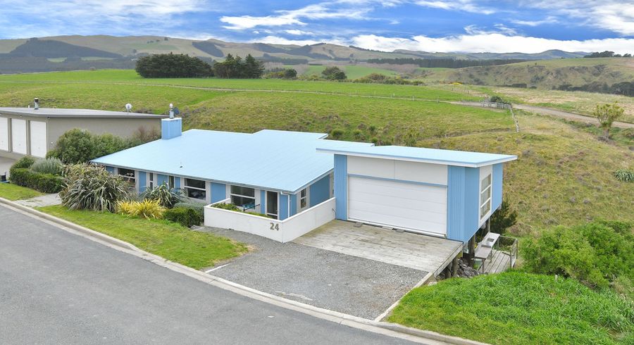  at 24 Hall Street, Motunau, Greta Valley