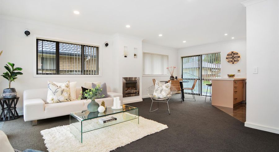  at 6/2 Grace Avenue, Leamington, Cambridge