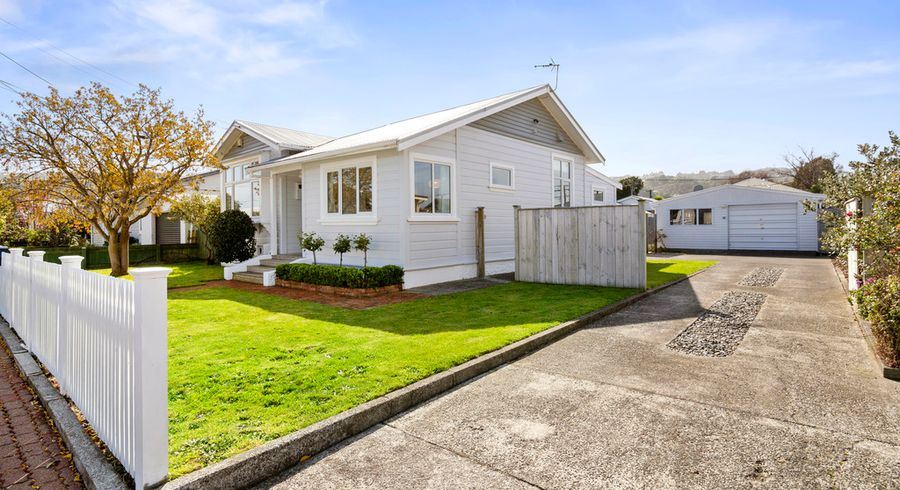  at 17 Montague Street, Alicetown, Lower Hutt