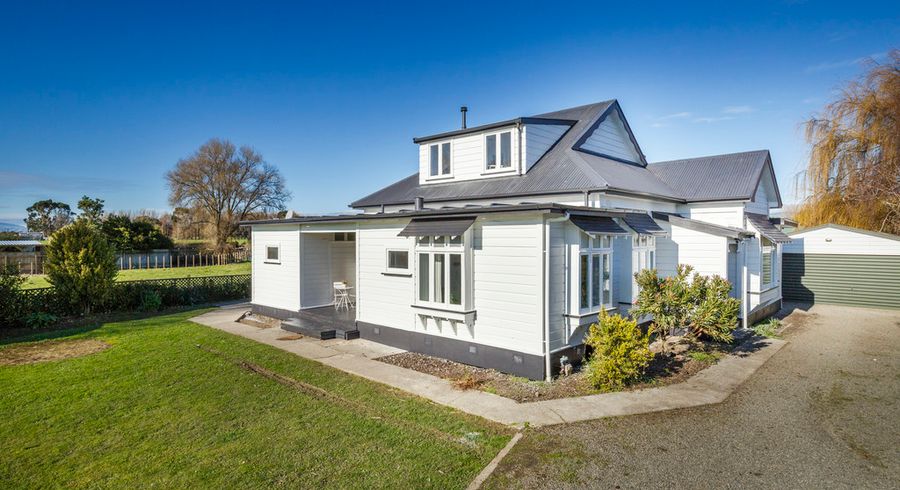  at 5 Charles Cross Street, Longburn, Palmerston North