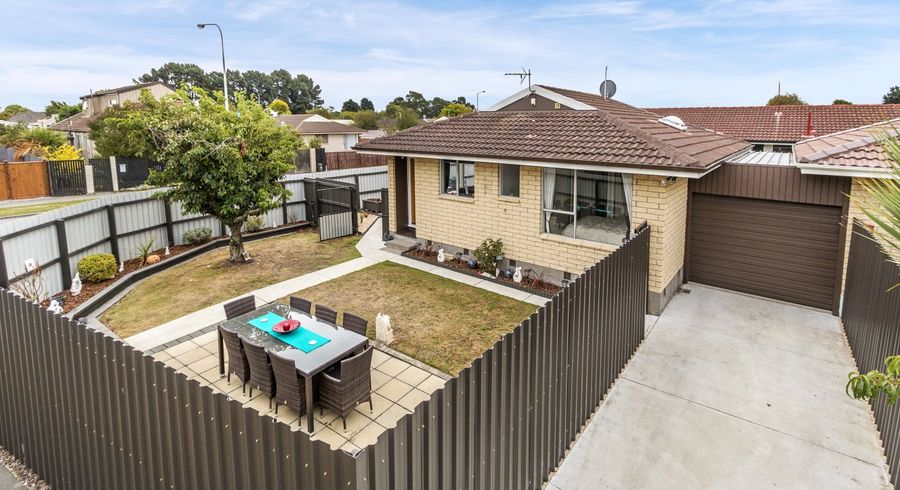  at 1/68 Kawau Crescent, Bromley, Christchurch