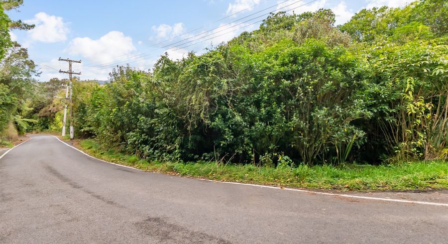  at 35 Avro Rd, Blue Mountains, Upper Hutt