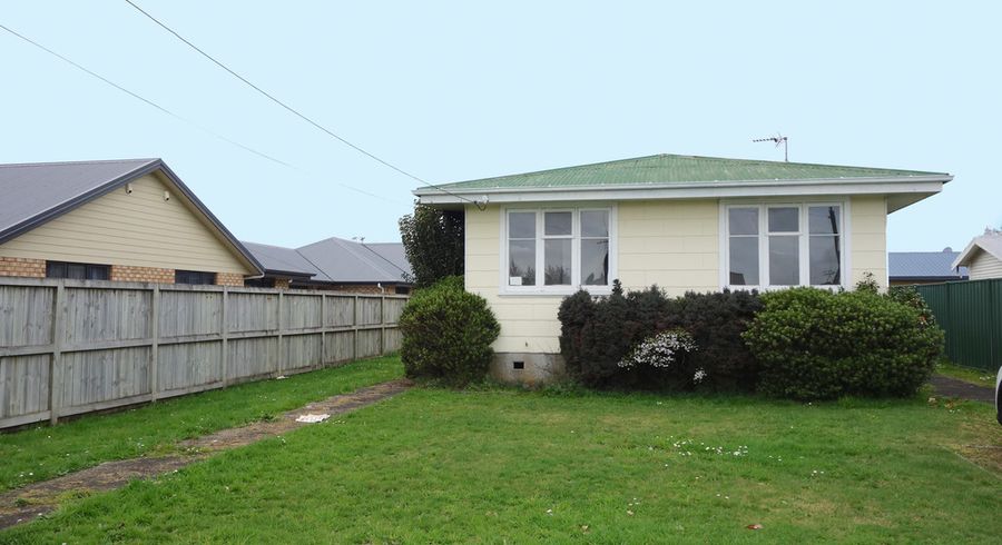  at 8 Maitland Street, Frankton, Hamilton