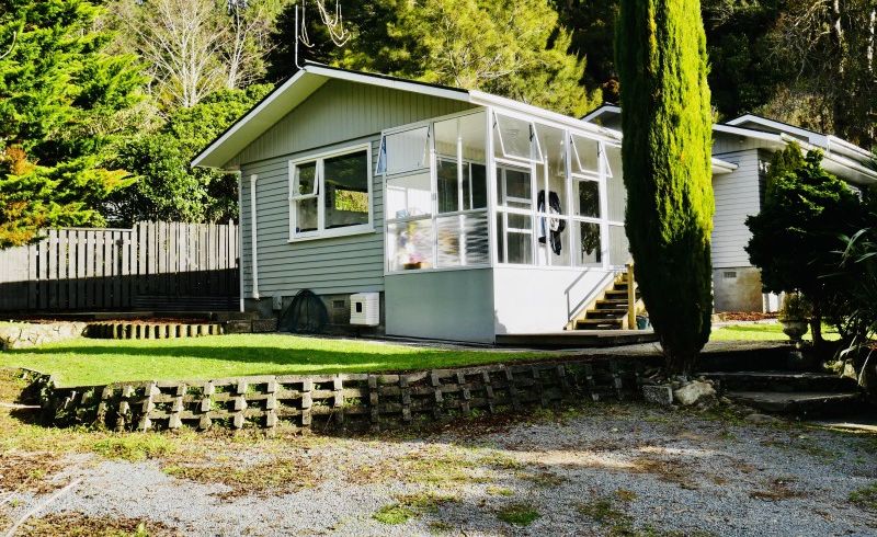  at 470E Stokes Valley Road, Stokes Valley, Lower Hutt