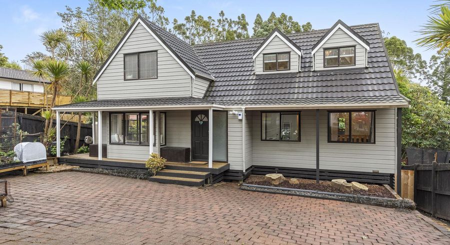  at 1/117 Daffodil Street, Titirangi, Auckland