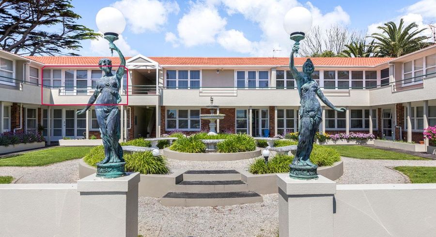  at 22P Aratonga Avenue, Greenlane, Auckland