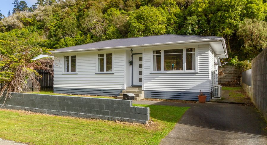  at 18 Sunny Grove, Wainuiomata, Lower Hutt