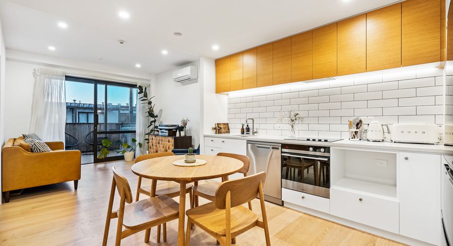  at 404/30 Enfield Street, Mount Eden, Auckland