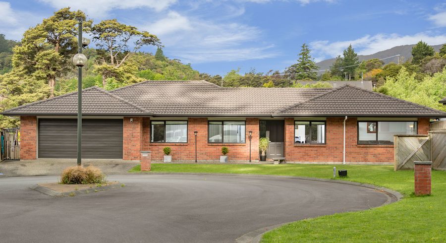  at 12 Beechwood Way, Te Marua, Upper Hutt