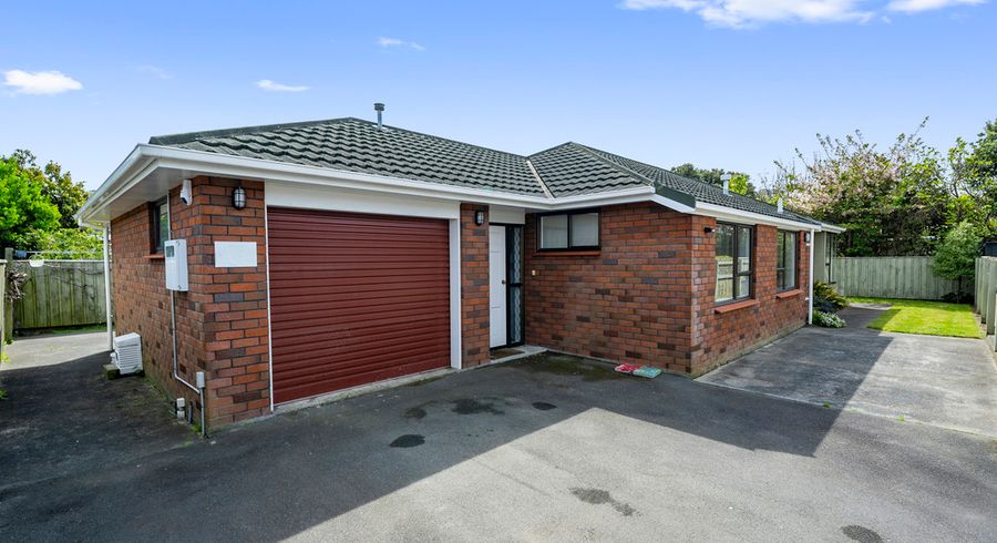  at 2/53 Britannia Street, Petone, Lower Hutt