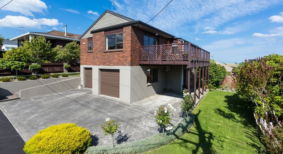  at 16 Albion Street, Shiel Hill, Dunedin