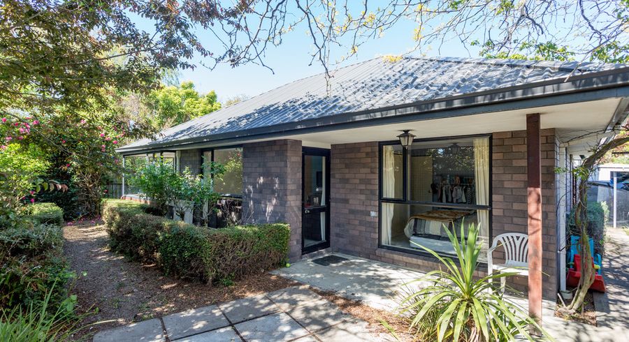 at 2/21 Wembley Street, Sydenham, Christchurch