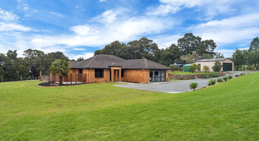  at 375 Apotu Road, Kamo