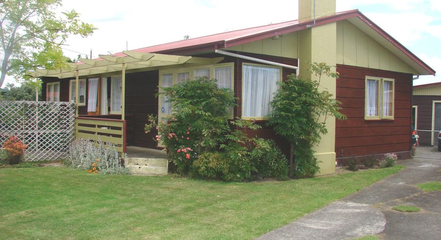  at 8 Shetland Place, Westbrook, Palmerston North
