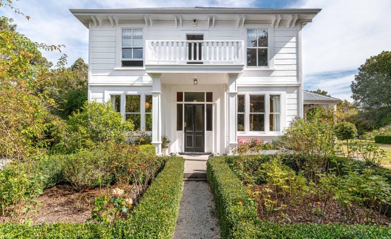  at 121 Humphries Street, Woodside, Greytown