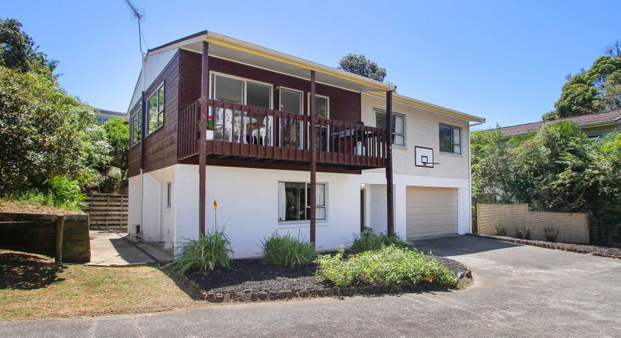  at 1/56 Knightsbridge Drive, Forrest Hill, Auckland