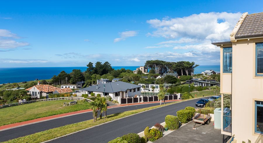  at 6 Highgrove, Saint Clair, Dunedin