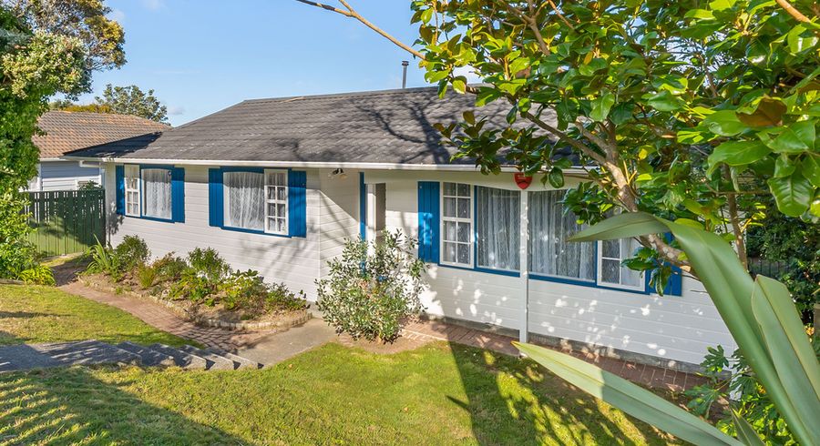  at 59 Waipounamu Drive, Kelson, Lower Hutt