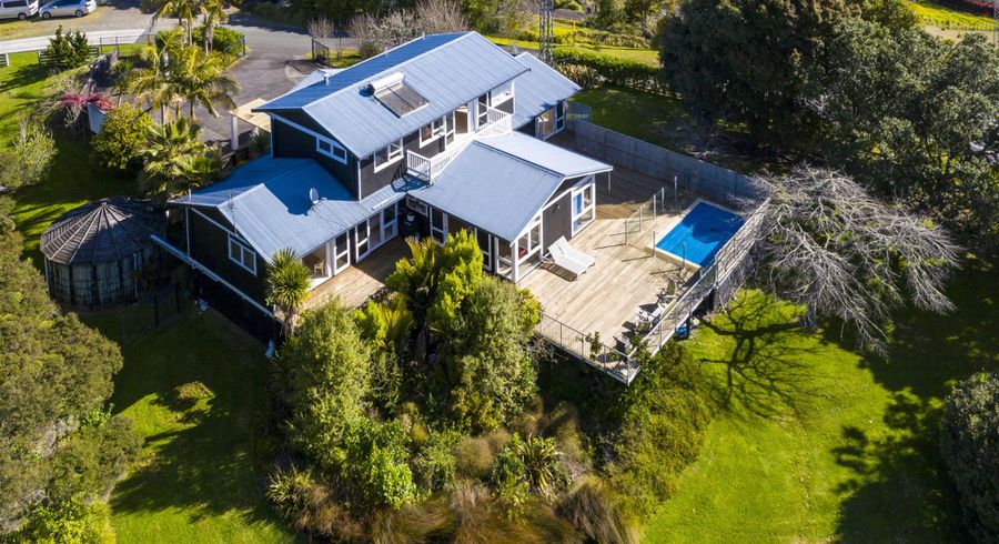  at 189 Upper Harbour Drive, Greenhithe, Auckland