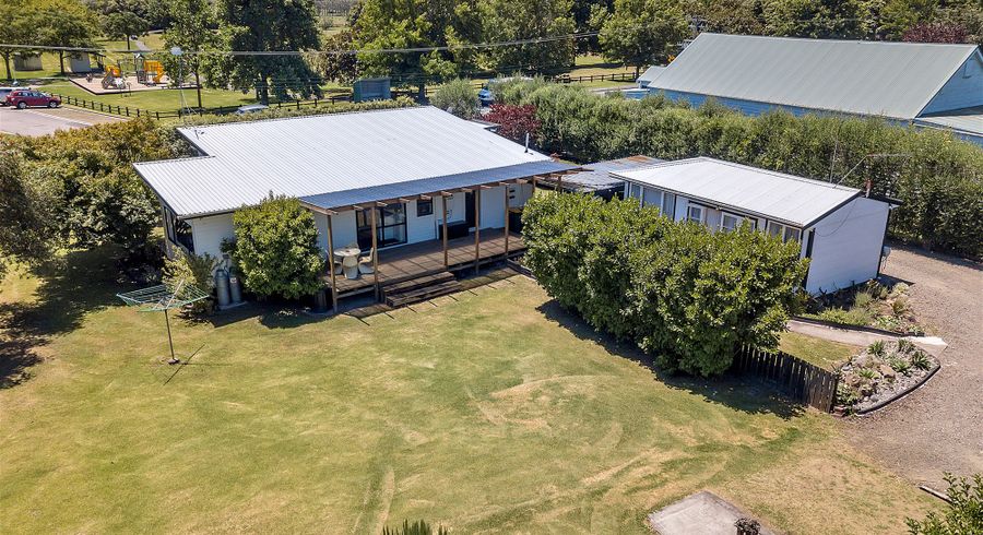  at 19 Taupaki Road, Henderson