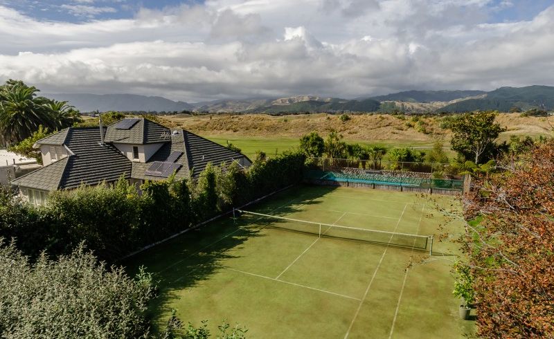  at 32 Golf Road, Paraparaumu Beach, Paraparaumu