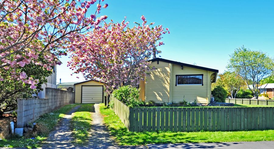  at 1 Rowan Place, Mosgiel