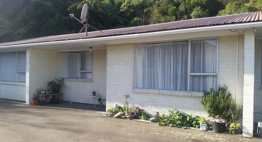  at 2/17 Kowhai Street, Naenae, Lower Hutt