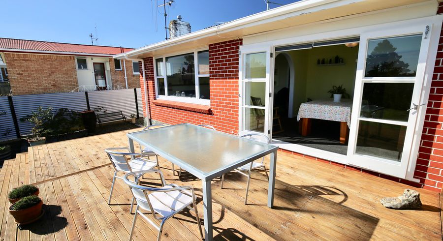  at 323 Cobham Drive, Hillcrest, Hamilton