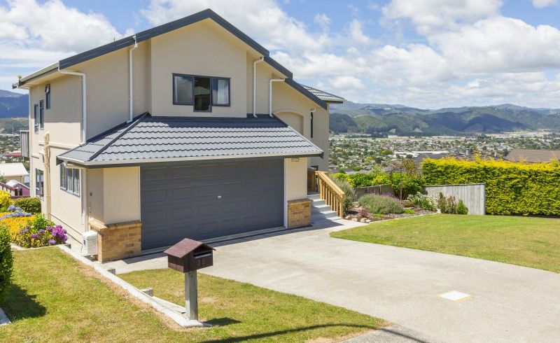  at 28 Kirton Drive, Riverstone Terraces, Upper Hutt