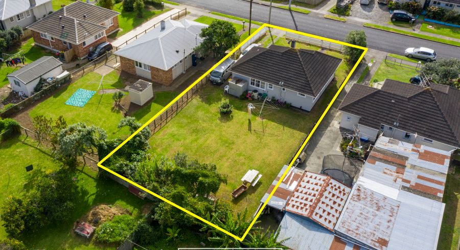  at 32 Ashton Avenue, Otara, Auckland