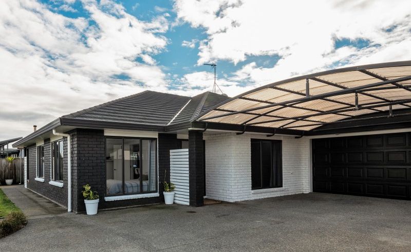  at 250 Park Avenue, Waitarere Beach, Levin